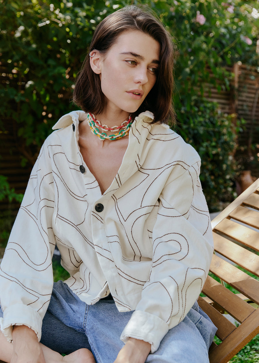COLLIER ALICIA